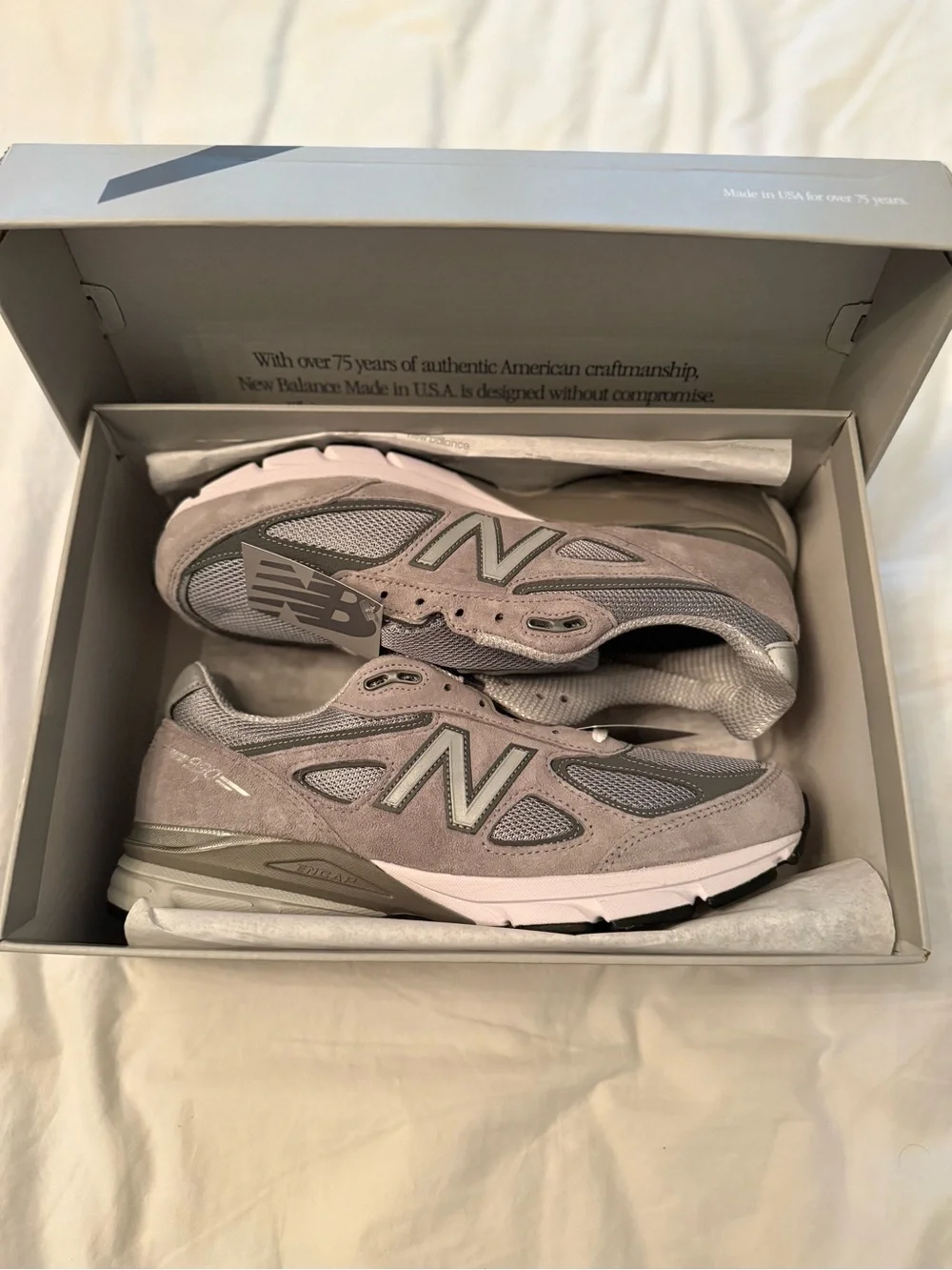 NWT New Balance Men’s Sneakers 990v4 Light Gray - Size 10.5 D New in Box